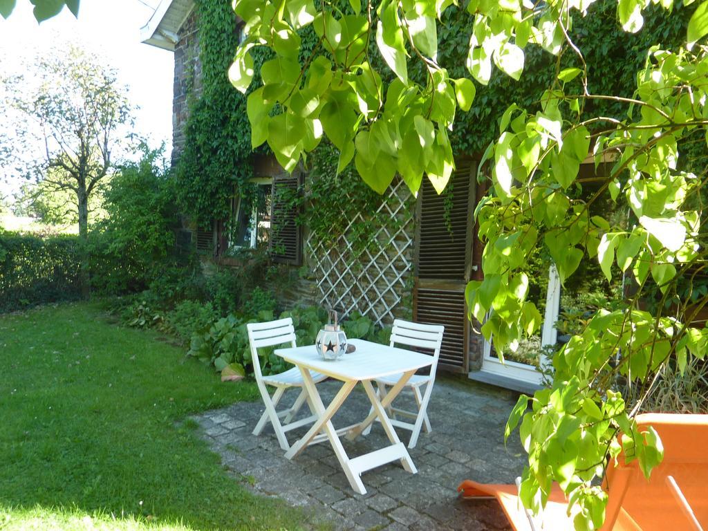 Au Jardin De Mon Pere Villa ชัลเลย์ ภายนอก รูปภาพ